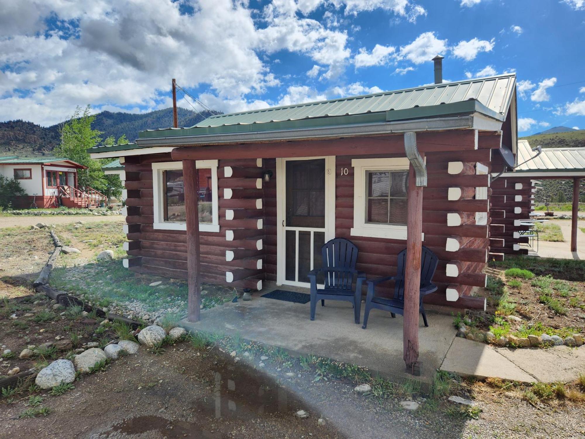 Winmar Cabins Twin Lakes  Exterior photo