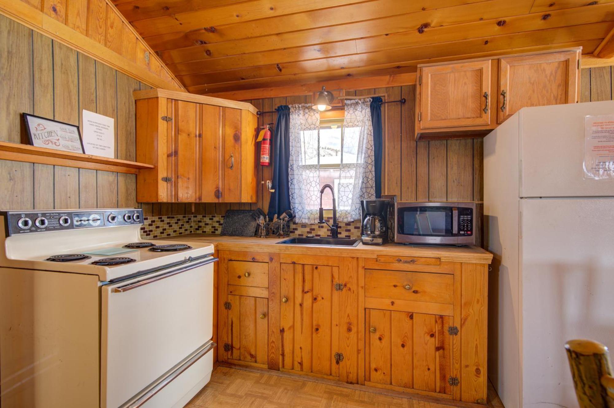 Winmar Cabins Twin Lakes  Exterior photo